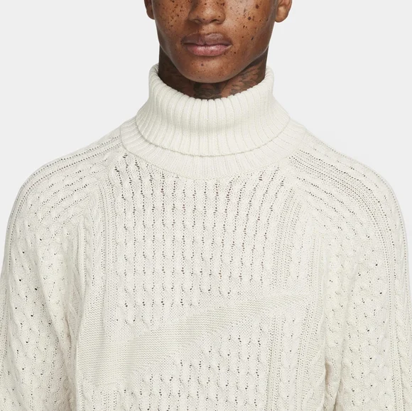 NWT Nike Life Light Bone Cable Knit Swoosh Turtleneck Sweater M